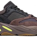 Yeezy Boost 700 'Mauve' EE9614