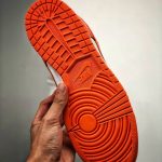 6436854a.jpg