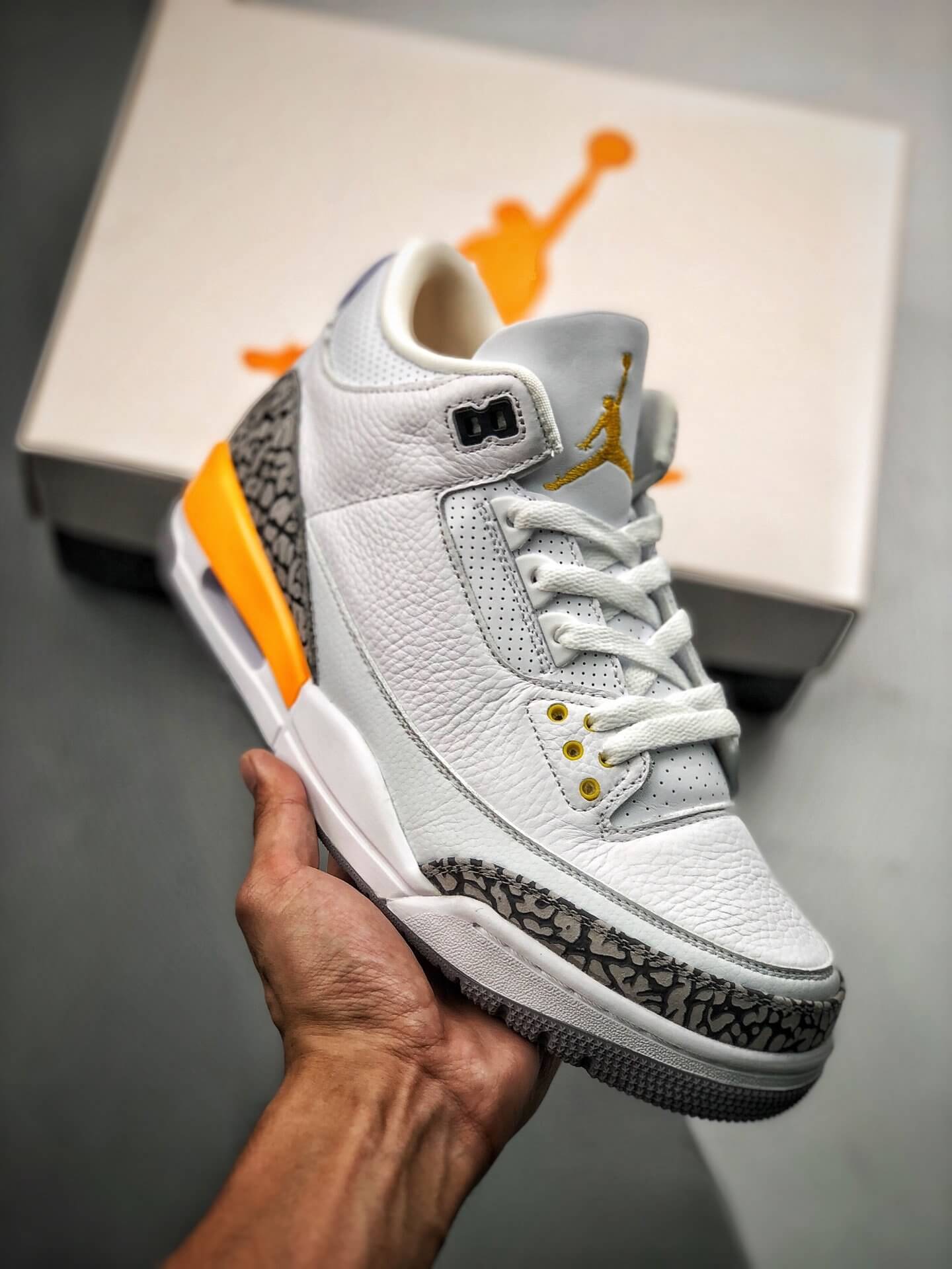 Air Jordan 3 Retro Laser Orange CK9246-108