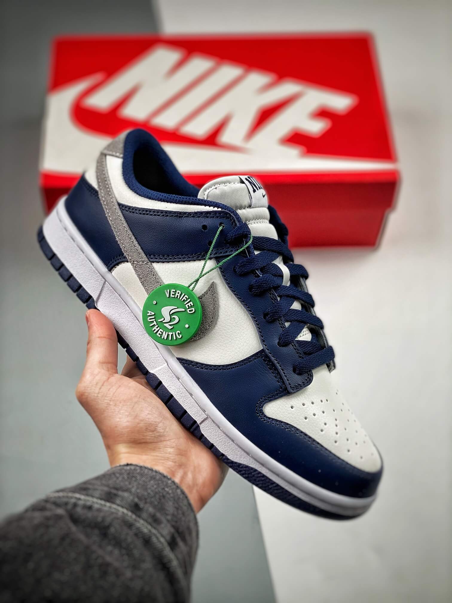 Dunk Low Summit White Midnight Navy FD9749-400