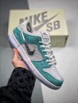 April Skateboards x Dunk Low SB 'Turbo Green' FD2562-400