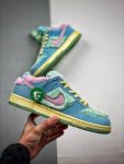 verdy x nike sb dunk low visty fn6040-400 4