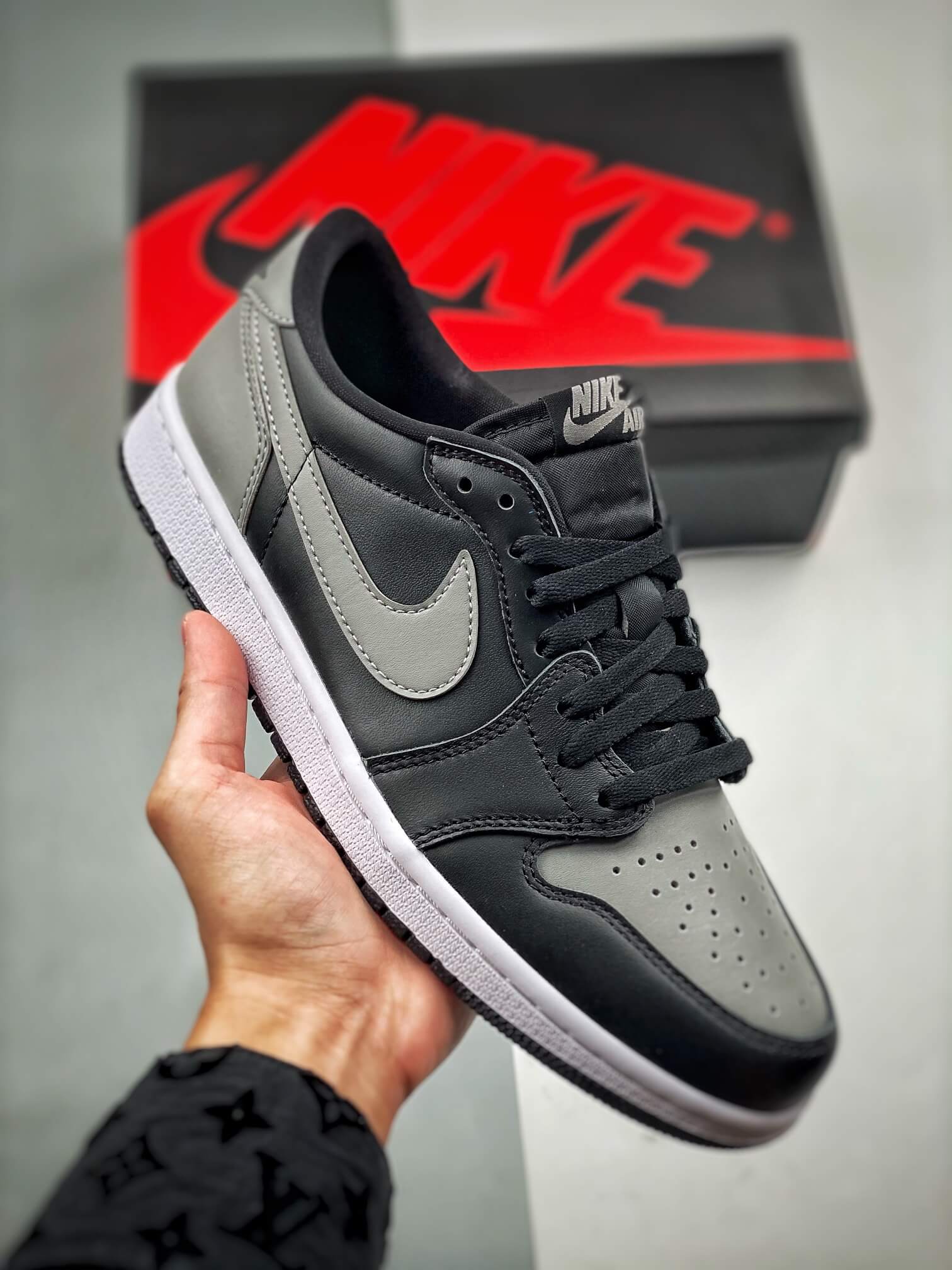Air Jordan 1 Low Retro Black Grey 705329-003