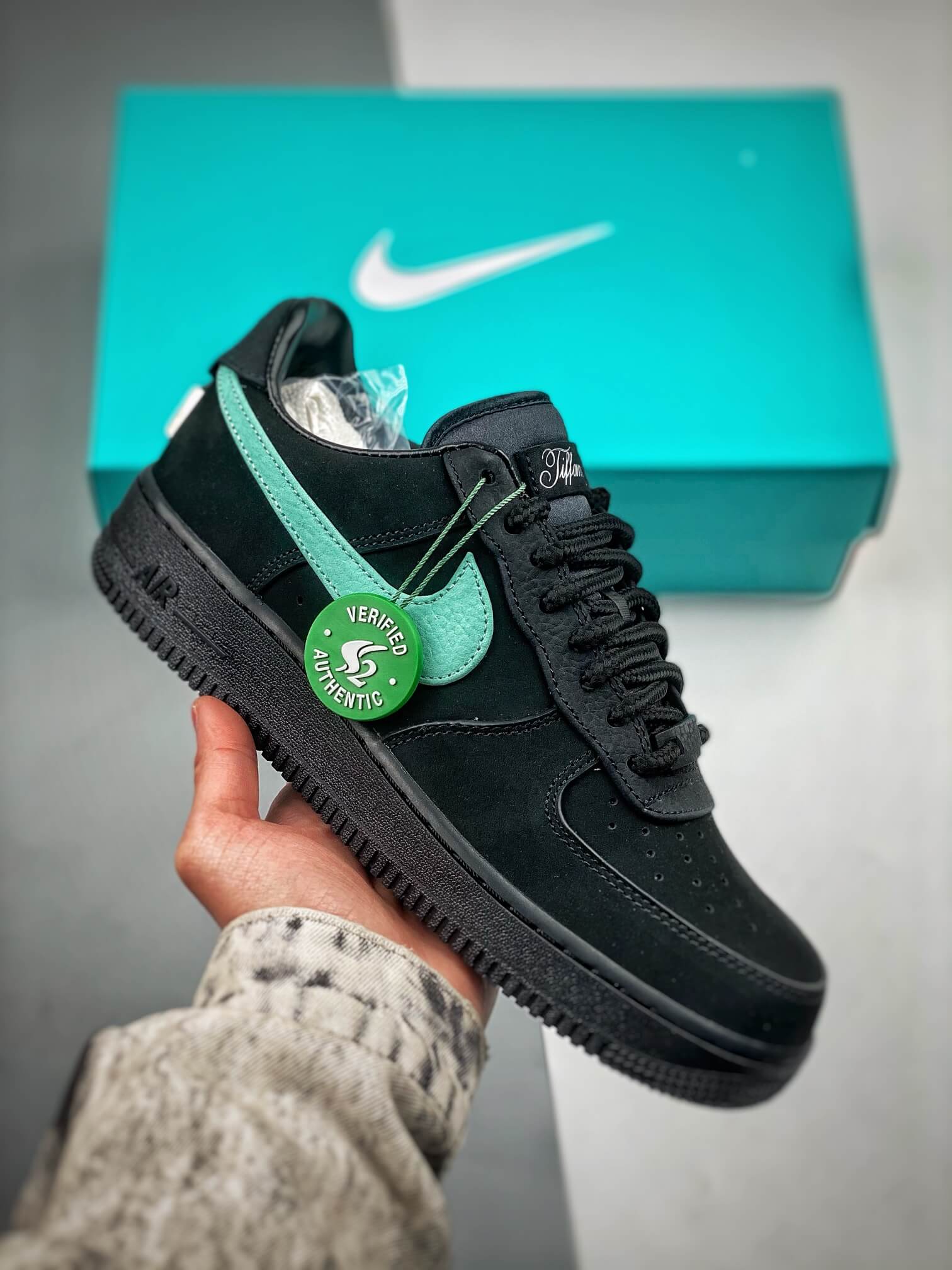 Air Force 1 x Tiffany & Co. '1837' DZ1382-001