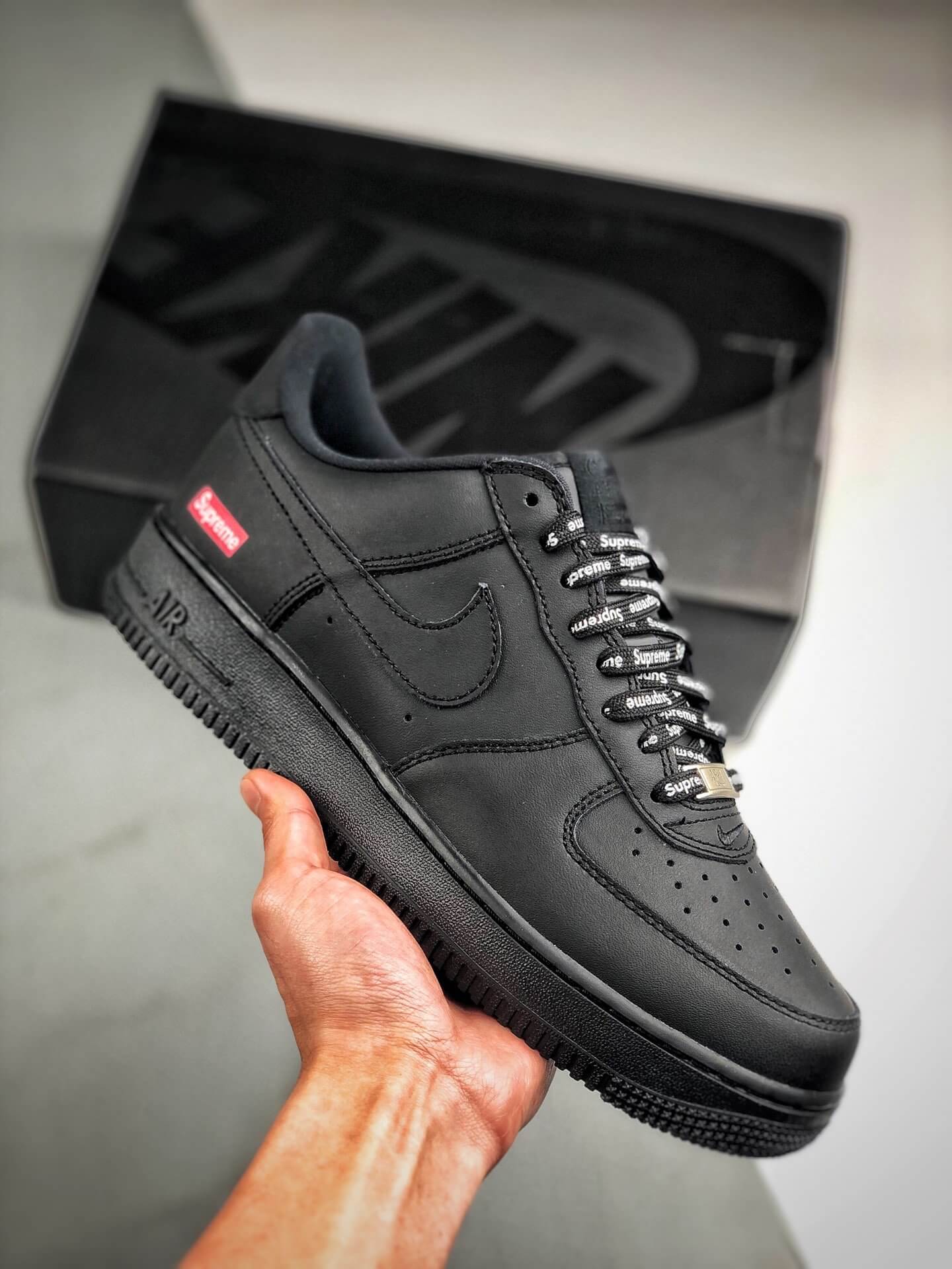 Supreme x Air Force 1 Low 'Black' CU9225-001