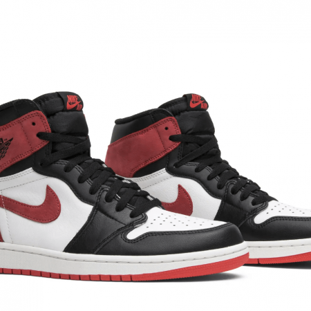 Air Jordan 1 Retro High OG 'Best Hand in the Game - Track Red' 555088-112
